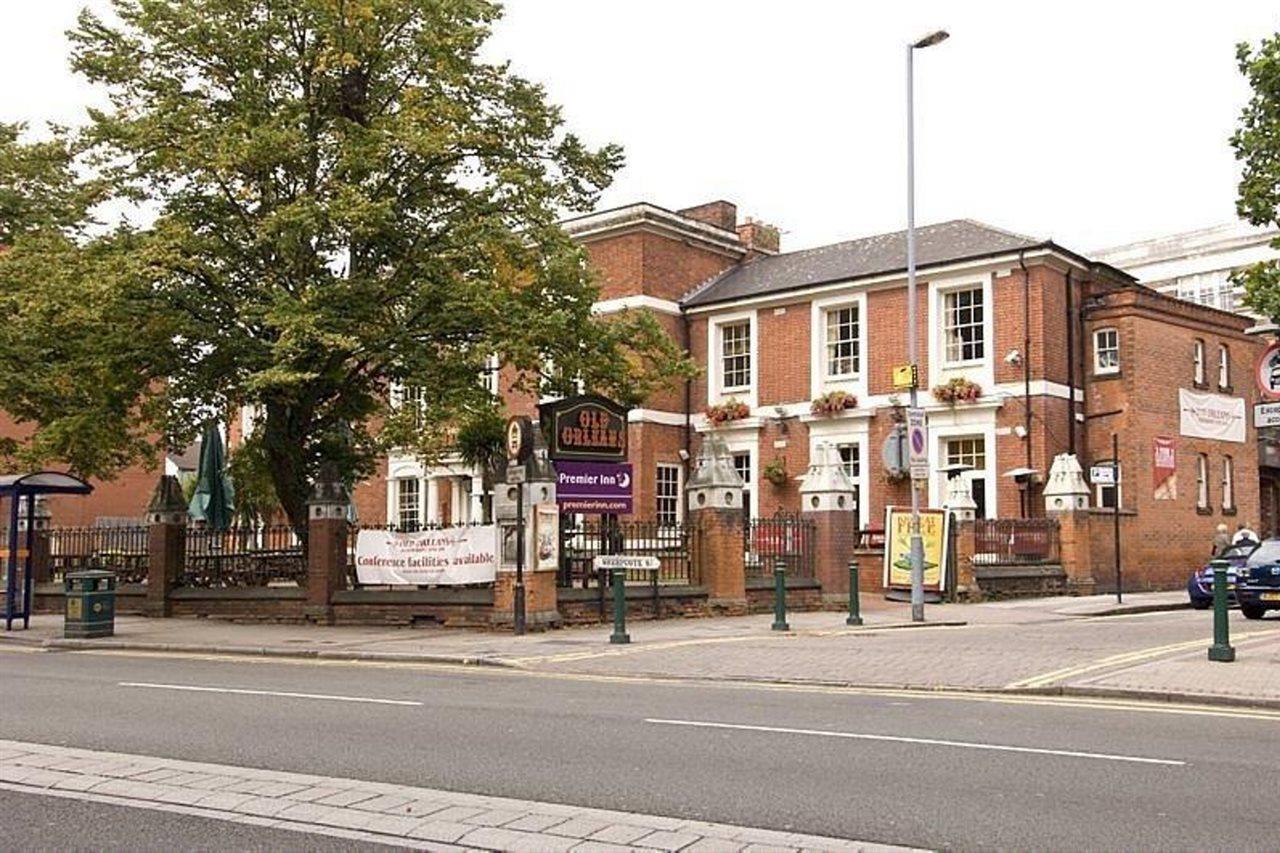 Premier Inn Birmingham City Centre Broad Street מראה חיצוני תמונה